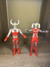 Bandai Ultraman Ultra Hero Series 2006 Father of Ultra  Mother of Ultra US SELL