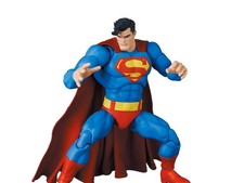 Batman  The Dark Knight Returns MAFEX No.161 Superman Action Figure NIB