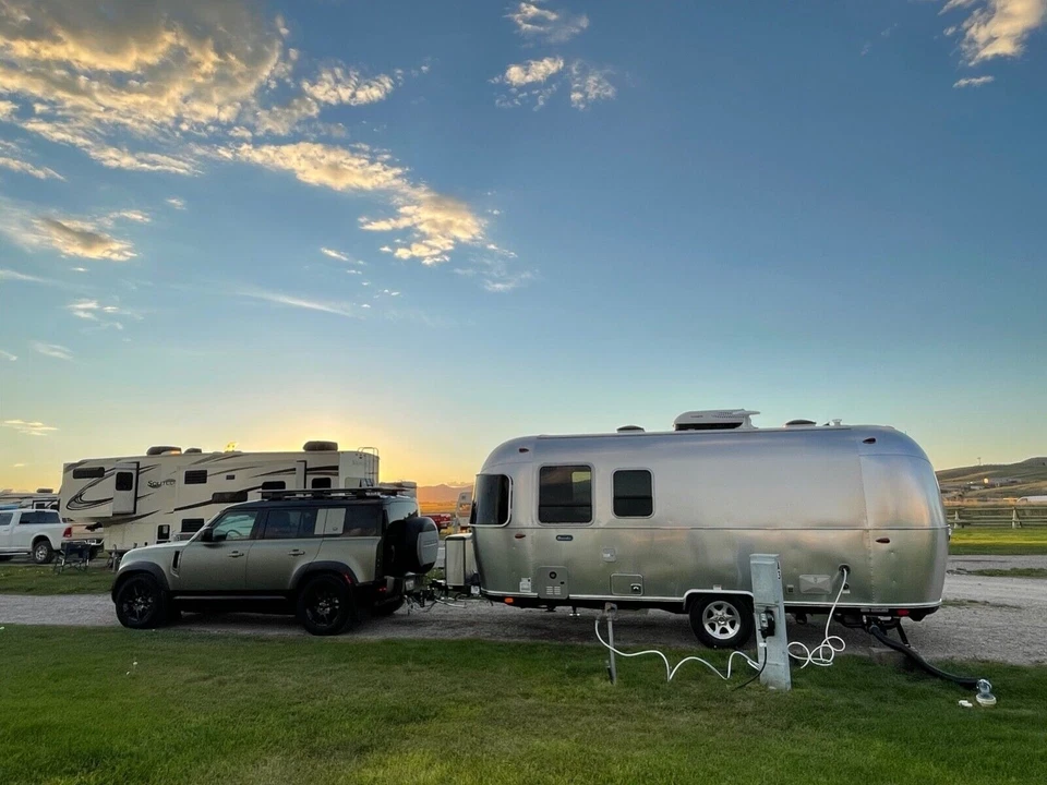 2021 AIRSTREAM BAMBI 22FB - Image 3 of 4