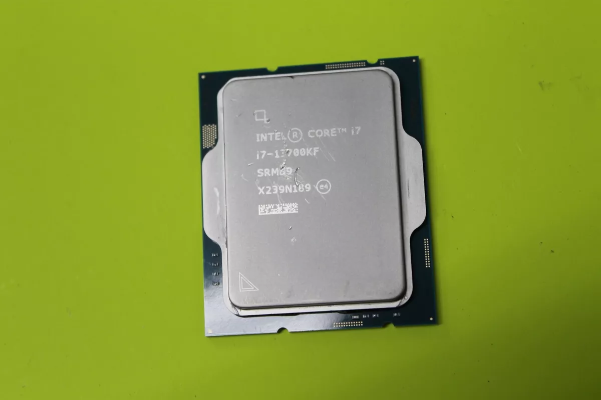 Intel i7-13700KF 3.4GHz (Boost to 5.4GHz) 16 Cores CPU LGA1700 SRMB9
