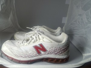 new balance zip shoes
