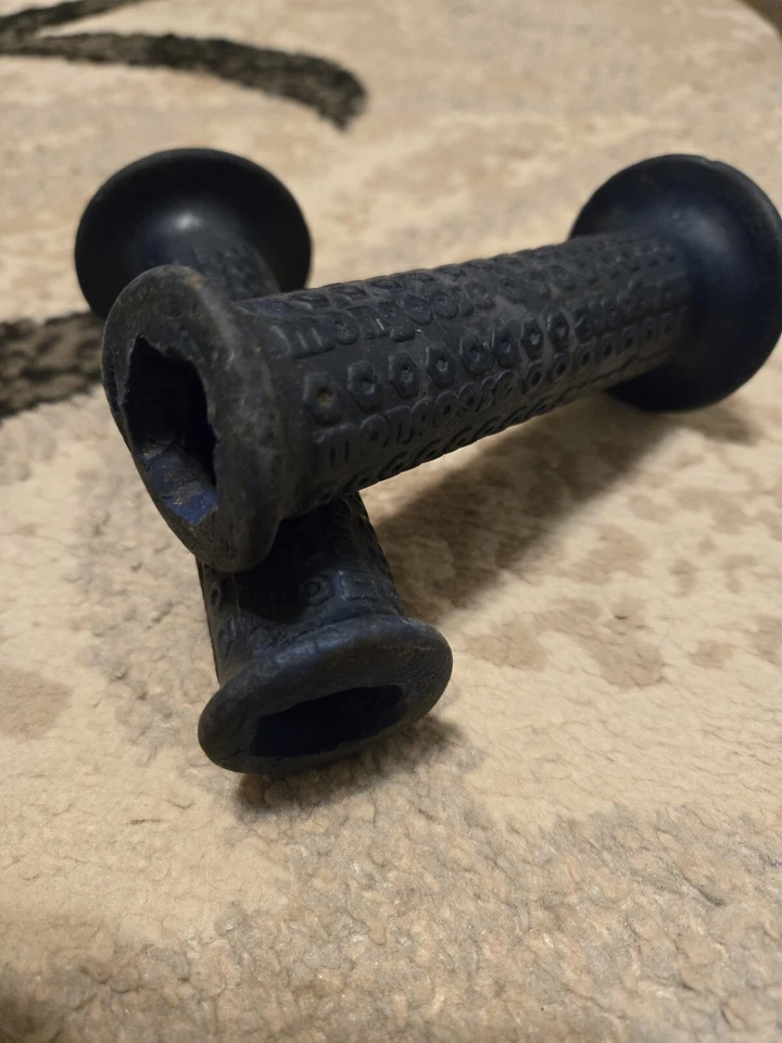  OLD SCHOOL BMX ORIGINAL AÑOS 70 1980 EMPUÑADURA DE MANGOSTA en Azul DE COLECCIÓN RARA  Foto 3 de 3