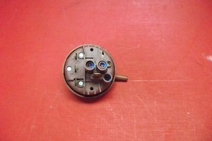 Waschmaschine BEKO WM6111W Druckschalter