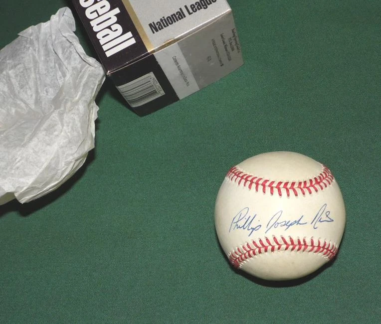 PHILLIP JOSEPH NIVEN ROOKIE 1993 NUMBER ONE DRAFT PICK OFFICIAL LEAGUE BALL - Image 2 of 4