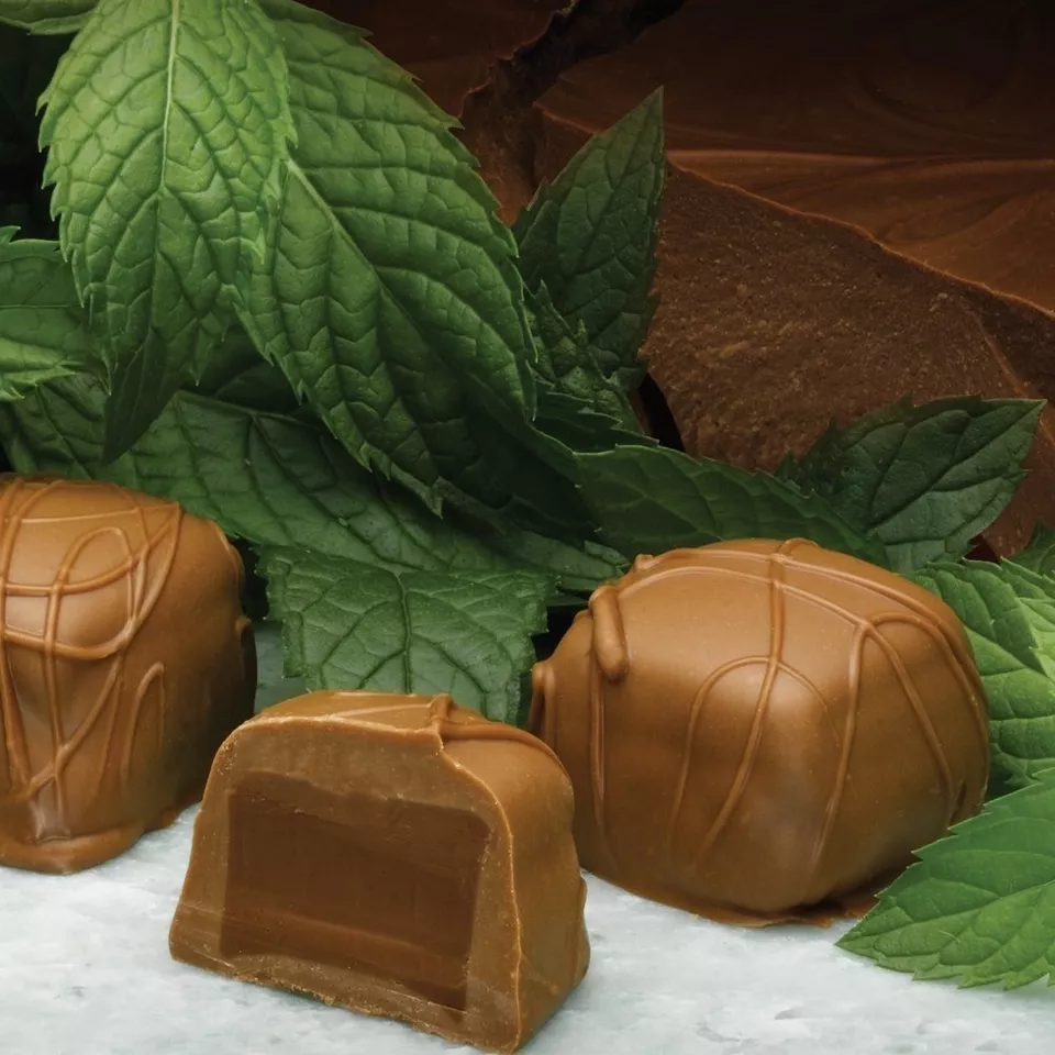 Philadelphia Candies French Mint Meltaway Truffles, Milk Chocolate 1 Pound Gift - Image 3 of 4