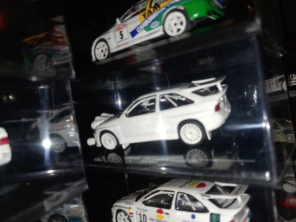 1x IXO MDCS025 Ford Escort RS COSWORTH Gr.A Ready To Race - TEST CAR - 1:43 RARE - Immagine 3 di 4