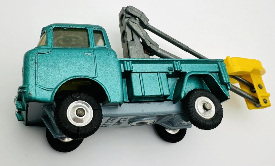 1970s CORGI TOYS #478 Jeep FC-150 Hydraulic Tower Wagon Made In Gt. Britain - Image 3 of 4