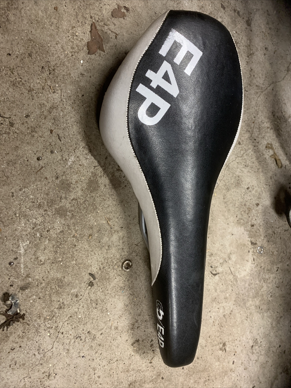 boardman e4p saddle