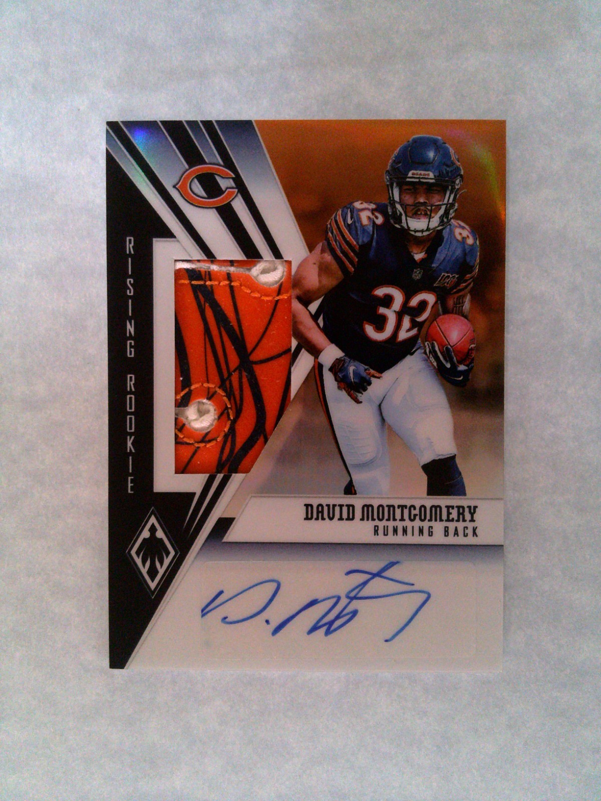 2019 Panini Phoenix David Montgomery #RR-DM Rising Rookie RPA Gloves /75 Bears