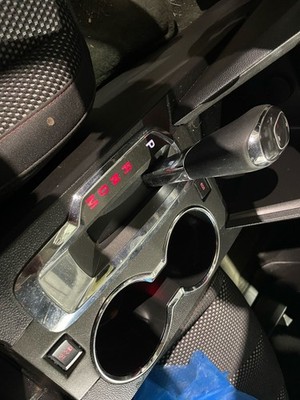16-17 GMC Terrain 2.4L 6-Speed Automatic Floor Shifter
