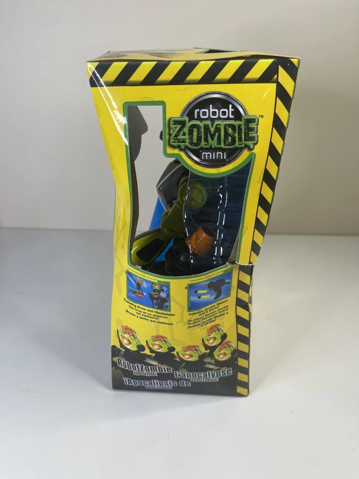 Robot Zombie mini, 2013 WowWee Figure, Box damaged - Image 2 of 4