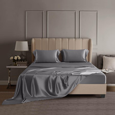 22 Momme 100 Mulberry Silk Bedding Set - 4-Piece Luxury 2 Pillowcases, 1 Fitte