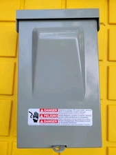 Siemens WFC2030 30A Fused 240V Pull Out AC Disconnect 3HP