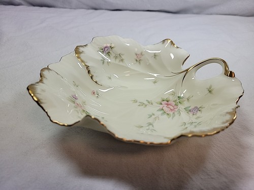 Mikasa Remembrance Floral Leaf Dish Bone China Gold Brushed Vintage - Picture 4 of 7