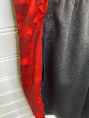 Pantalones cortos deportivos Champion para niños talla 7/8 negros/rojos nuevos con etiquetas - Imagen 2 de 6