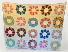 1930s Quilt Dresden Plate Hand Pieced  Hand Quilted Cotton 65x80  Amazing 