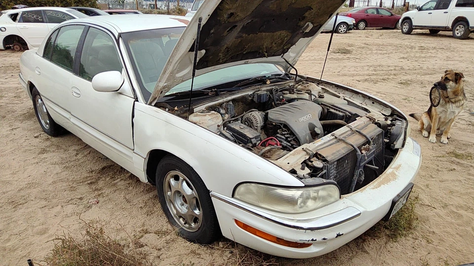 1997-2005 Buick Park Ave passageiro braço de controle traseiro direito com cubo de junta - Imagem 2 de 4