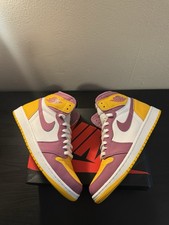 Size 9.5 - Jordan 1 Retro High OG Brotherhood 2022 - 555088-706