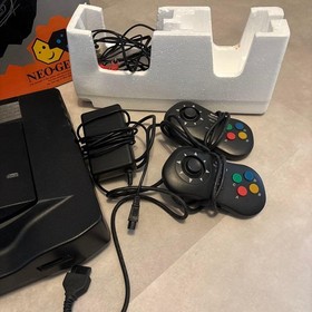 Neo Geo CD System SNK NeoGeo Console w/ [Box Cables 2 Controllers 3 Games] Japan