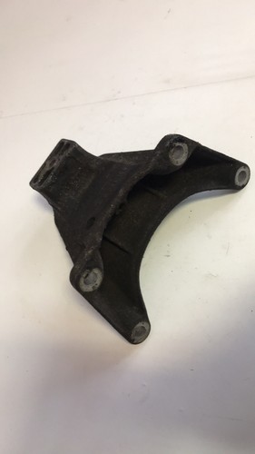 BMW E60 Getriebehalter Halterung für 5er E60 E61 2.0 Diesel 130kw 676108