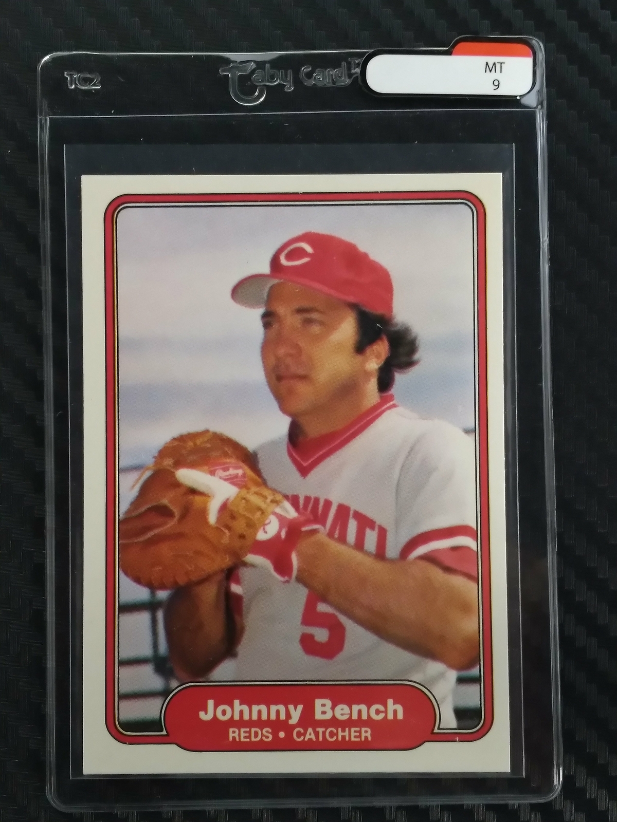 1982 Fleer Johnny Bench #57 - Taby Card™ Grade MT 9