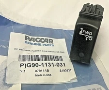 *NEW*  GENUINE PACCAR OEM SINGLE FORWARD AXLE LIFT AXLE SWITCH  ~ G90-1131-031