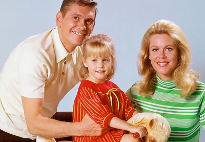 Samantha Tabitha & Darrin Stevens from BEWITCHED Picture Photo Print 5''x7''