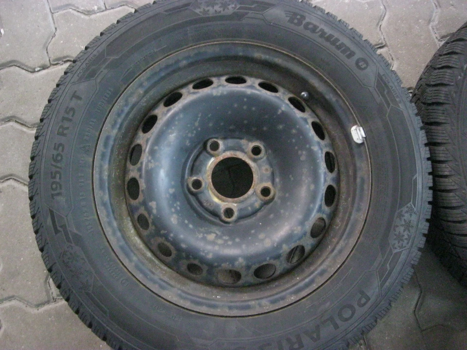 Winterräder Kompletträder Räder Renault Megane IV 4  6Jx15 Et35 195/65R15 91T - Bild 2 von 4