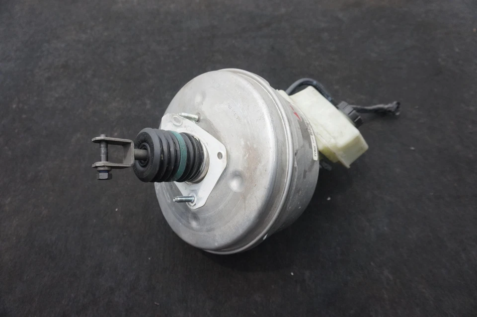 Power Brake Booster Master Cylinder Reservoir 1664300201 Mercedes GL63 AMG 13-16 - Image 2 of 4