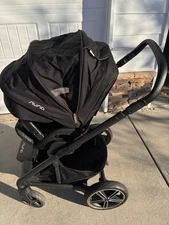 Nunna Mixx2 Foldable Travel Stroller -Great Condition and Clean