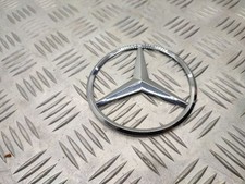 Mercedes-Benz Vito Viano W447 2016 Herstelleremblem SAU92580 Mercedes-Benz Vito Viano W447 2016 Herstelleremblem SAU92580