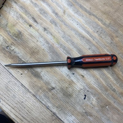 Vintage Stanley Handyman Screwdriver Flat Tip Slotted 63-366 Orange Black USA