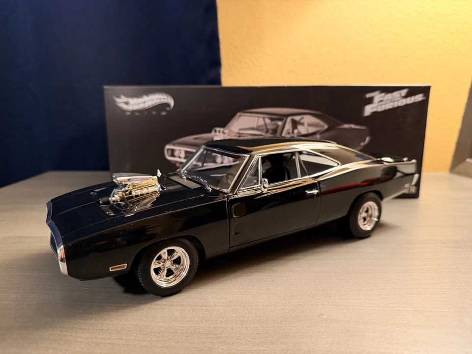 Hot Wheels Elite Dodge Charger 1970 Fast & Furious 1/18 Diecast Dom - Image 4 of 4