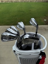 Srixon ZXi7 , ZXi5 Combo Iron Set / 4-PW / -Taper Black 120 Stiff