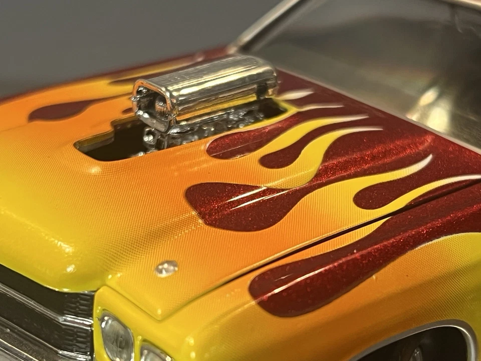 CLASSIC METAL WORKS 1/24 SCALE - 1970 CHEVY CHEVELLE SS454 - Image 2 of 4