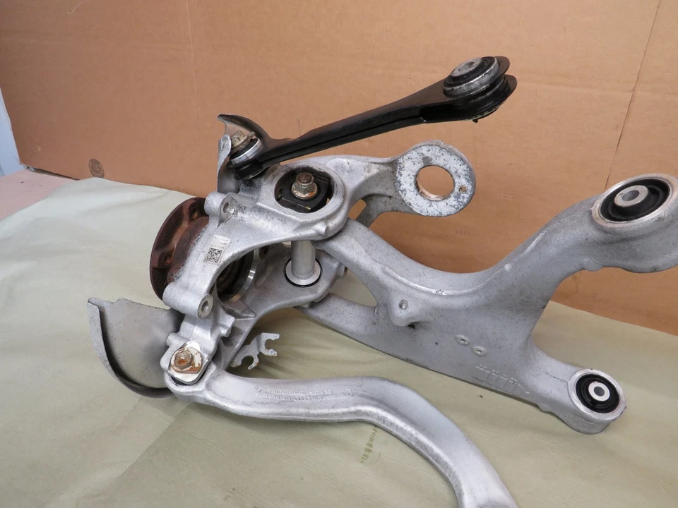 2013-2017 AUDI S5 REAR LEFT SUSPENSION WITH ARM CONTROL ASSEMBLY OEM 1723 - Image 3 of 4