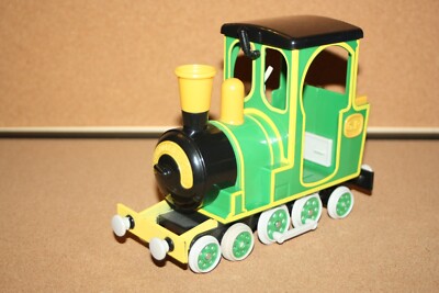 Alter Postbote Pat ''Greendale Rocket'' Toy Train Engine - ER PLC - 2005