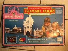 Vintage MICKEY MOUSE DONALD DUCK SLOT CAR RACE TRACK SET. BRAND NEW