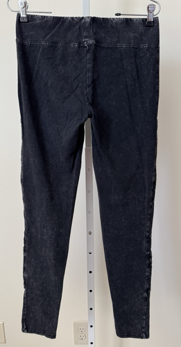 Altar'd State Large LEGGINGS Pants Black Pieced Seams Natural Fading - Bild 5 von 6