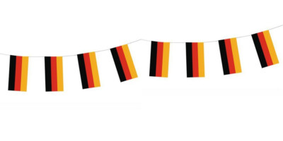 Flaggenkette DEUTSCHLAND 4 Meter Fahnenkette Wimpelkette Girlande EM WM Olympia