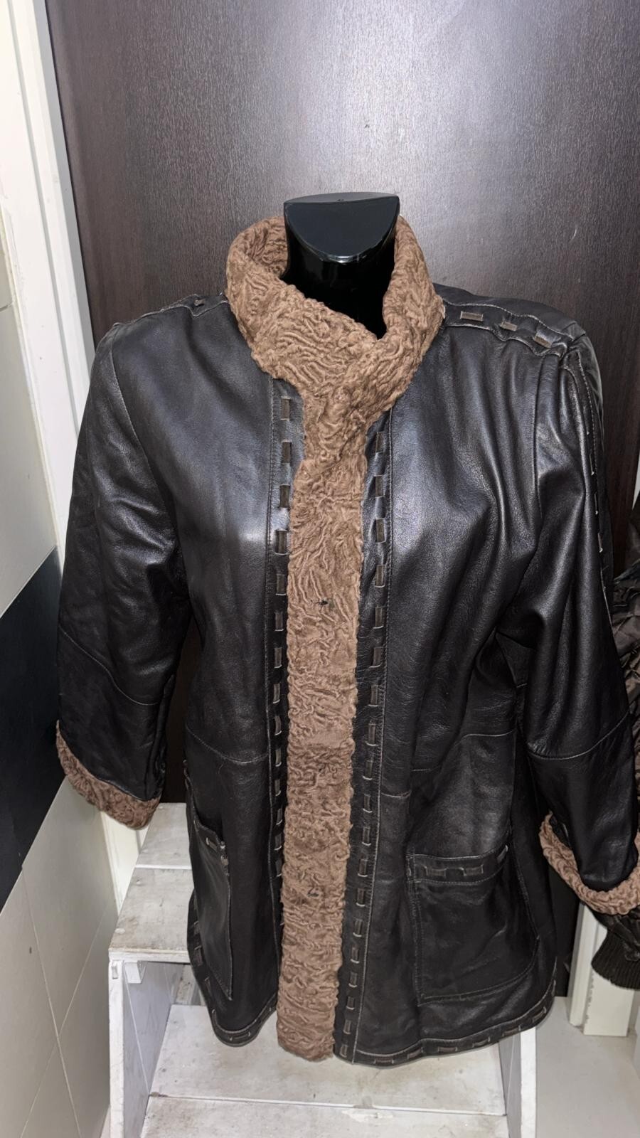 Vintage Brown Leather Jacket for Women Size 48 LLD141