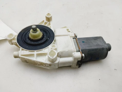 A2518200842 Motor Elevalunas Delantero Izquierdo para MERCEDES-BENZ CLAS 9161173 - Imagen 4 de 4
