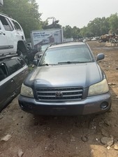 2001-2003 Toyota Highlander Throttle Body 6 Cylinder 52126 2001-2003 Toyota Highlander Throttle Body 6 Cylinder 52126