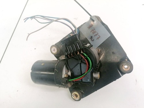 0390241170 vorne Scheibenwischermotor Teilenummer 058020206 Volvo DE1567253-18