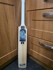 GM AION SIGNATURE CRICKET BAT SH 2LB 10oz