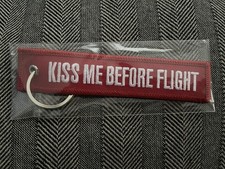 Schlüsselanhänger Rot Neu Kiss Me Before Flight Airliner Shop