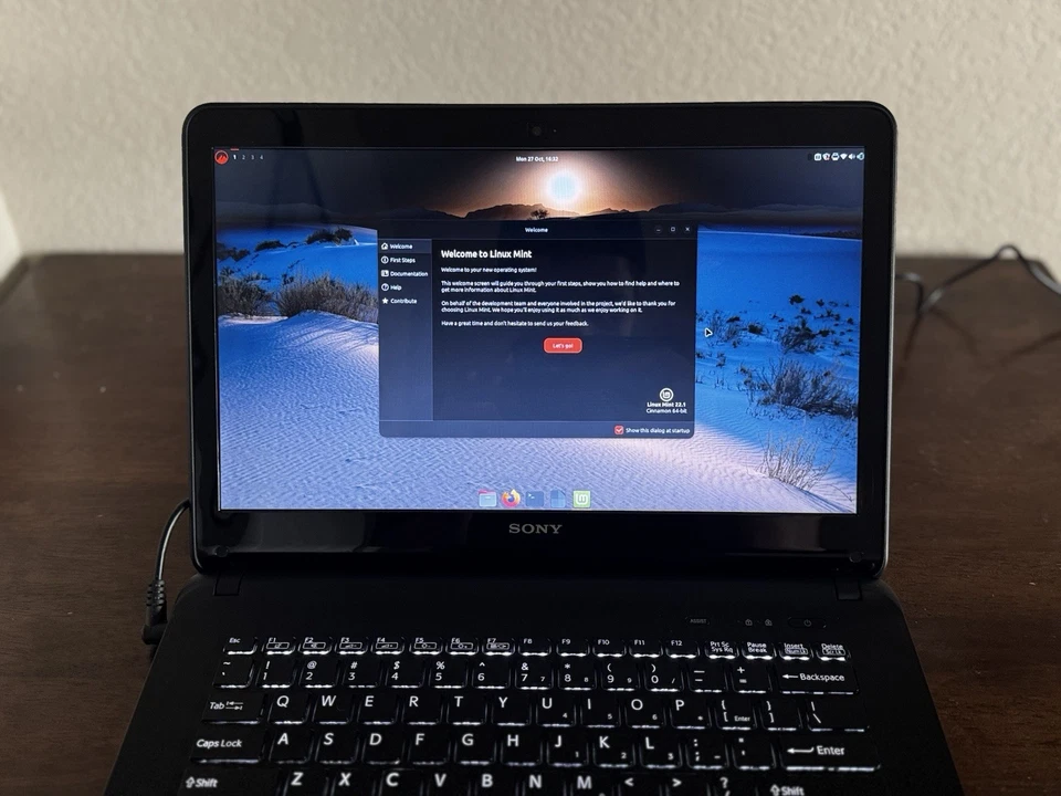 Sony Vaio SVF142C29L Laptop Intel i3 3217U 8GB Ram 128GB SSD 14” HD+ Linux Mint - Image 3 of 4