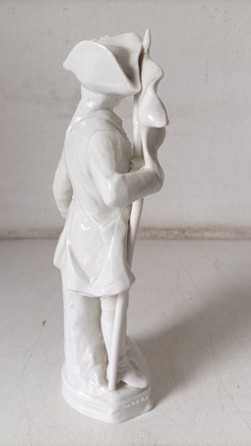 STATUINA/SOLDATO NAPOLEONICO IN CERAMICA CAPODIMONTE - DA COLLEZIONE - Picture 6 of 8