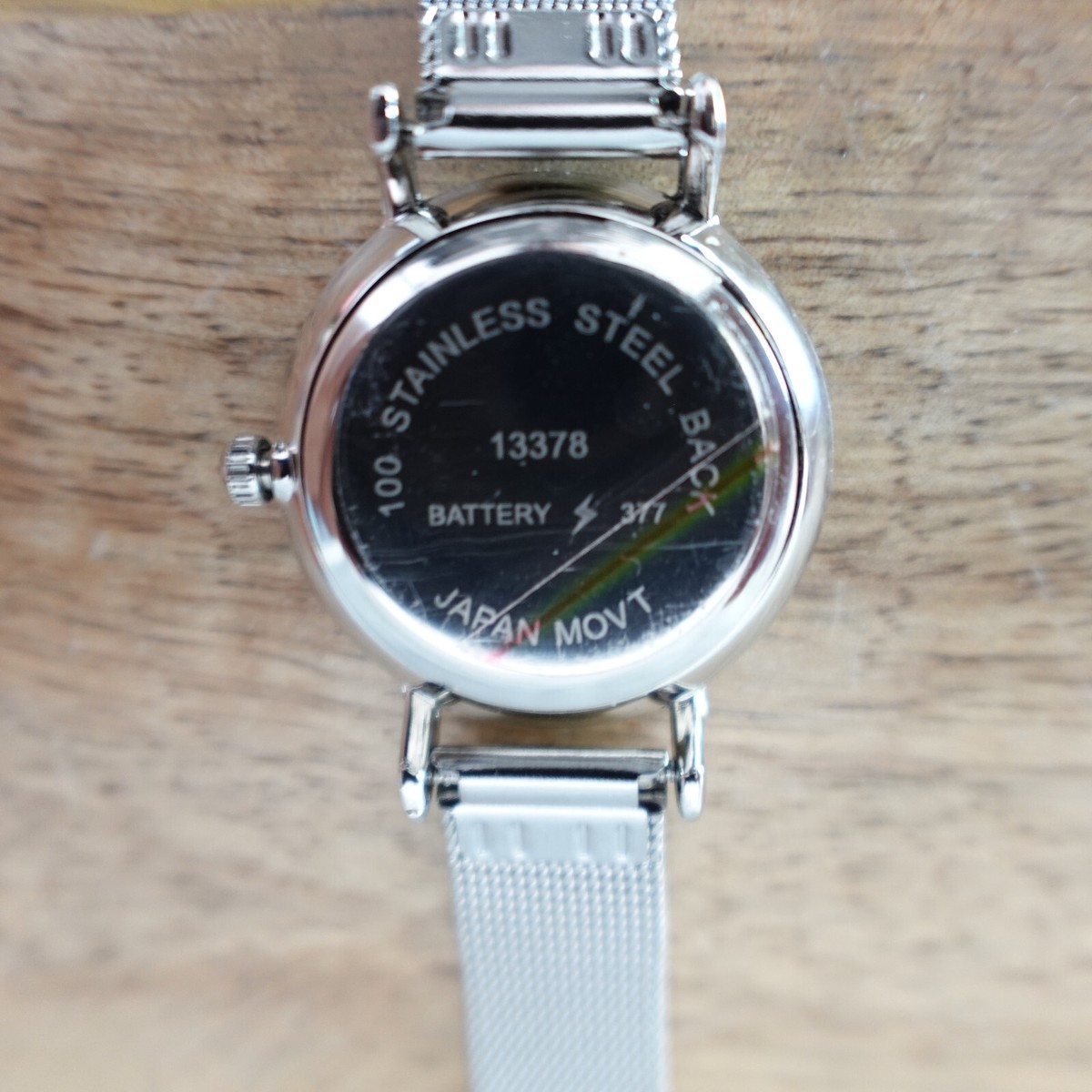 Womans Watch Black Dial Round 28mm Silver Tone Case Mesh  display picture 1