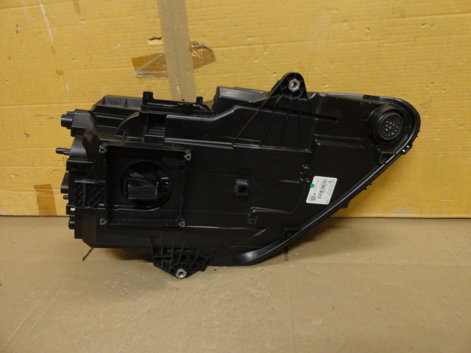 2019 - 2021 Porsche Macan OEM Driver Left Full LED Headlight w  